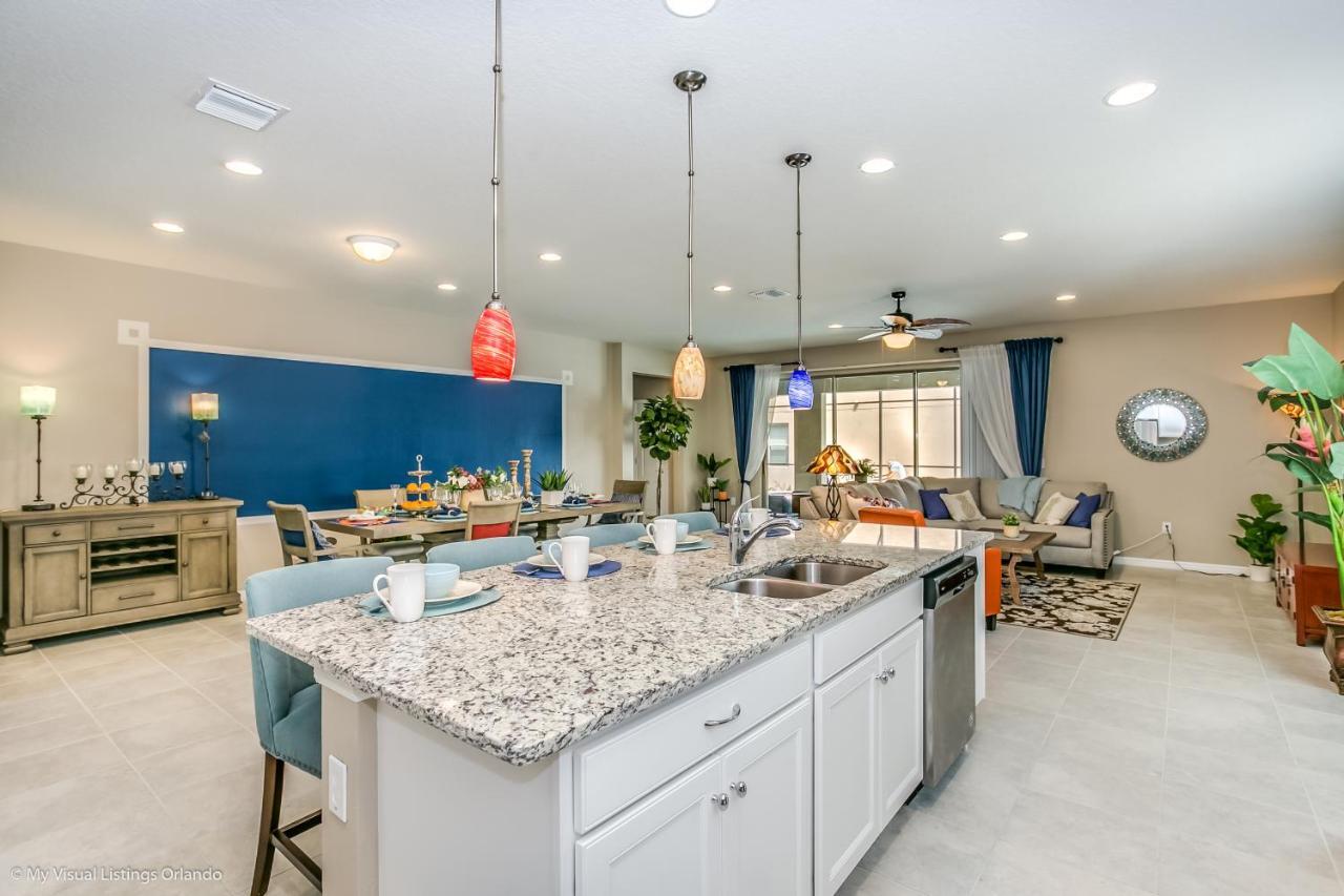 8 Bedroom, 6 Bathroom Upscale Villa Near All The Fun In Kissimmee Exterior photo