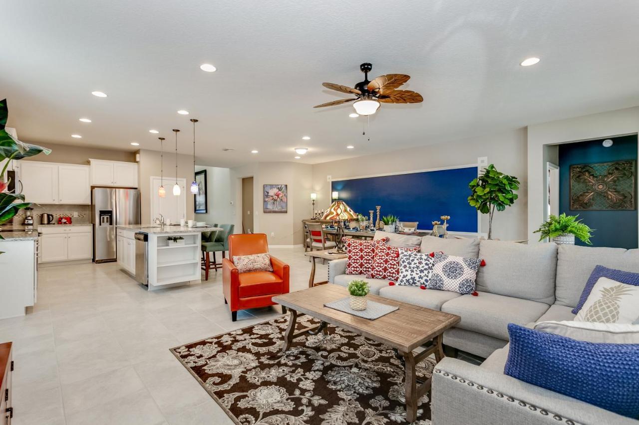 8 Bedroom, 6 Bathroom Upscale Villa Near All The Fun In Kissimmee Exterior photo