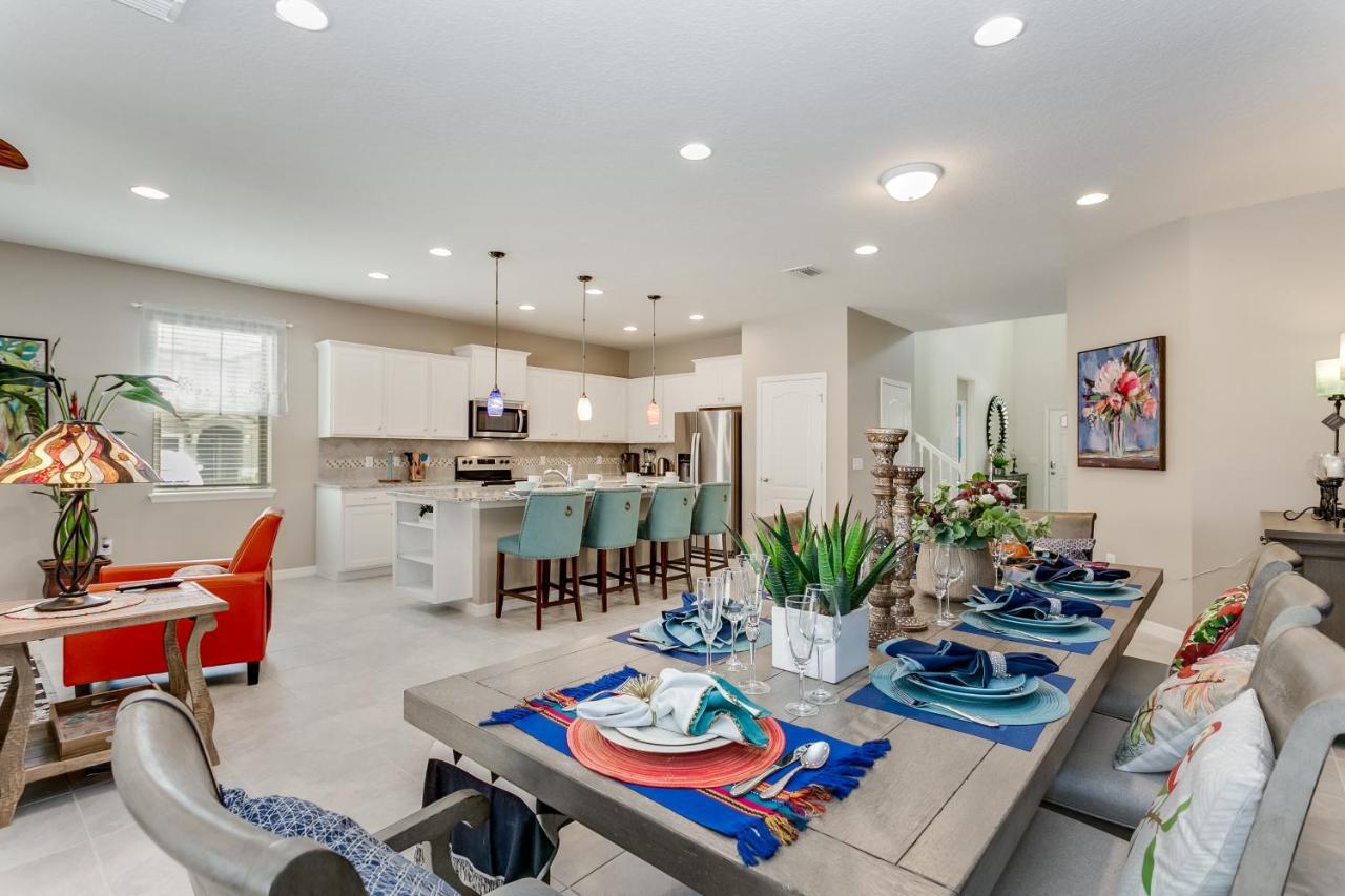 8 Bedroom, 6 Bathroom Upscale Villa Near All The Fun In Kissimmee Exterior photo
