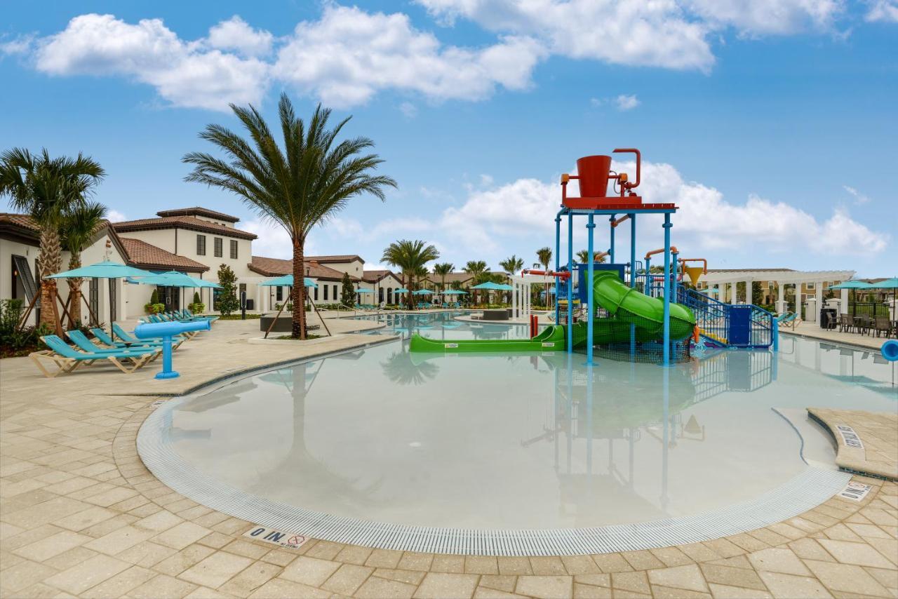 8 Bedroom, 6 Bathroom Upscale Villa Near All The Fun In Kissimmee Exterior photo