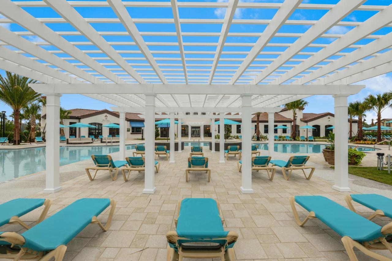 8 Bedroom, 6 Bathroom Upscale Villa Near All The Fun In Kissimmee Exterior photo