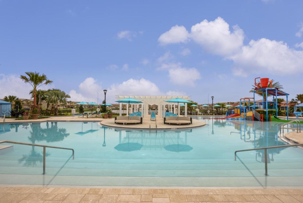 8 Bedroom, 6 Bathroom Upscale Villa Near All The Fun In Kissimmee Exterior photo